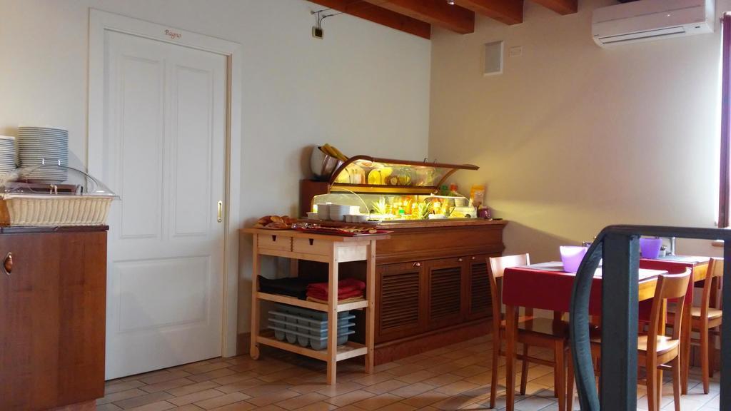 Relais Corte Pontigliardo Colà エクステリア 写真