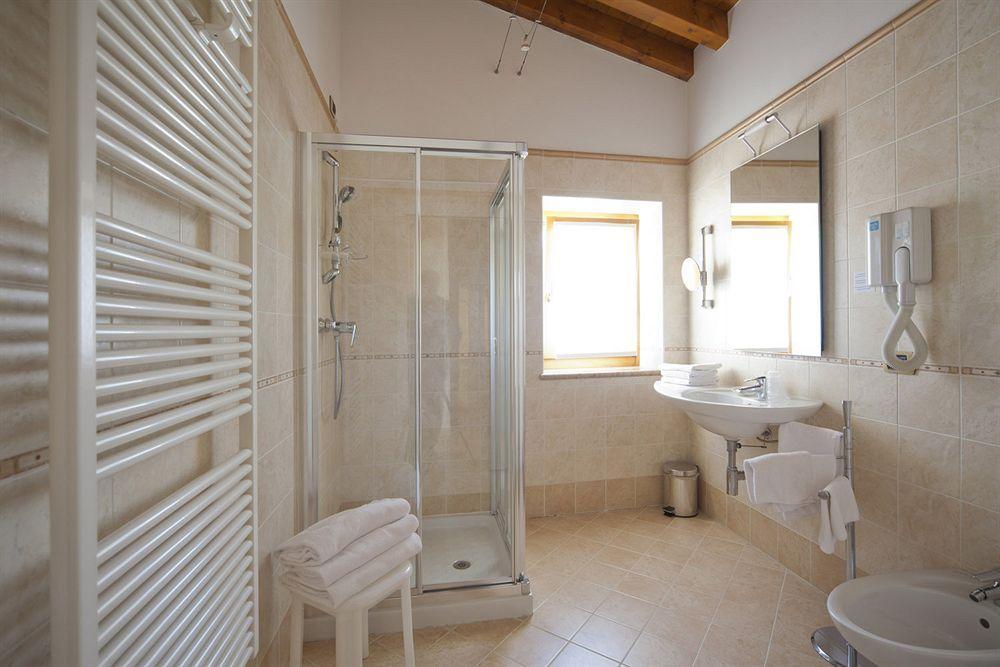 Relais Corte Pontigliardo Colà エクステリア 写真